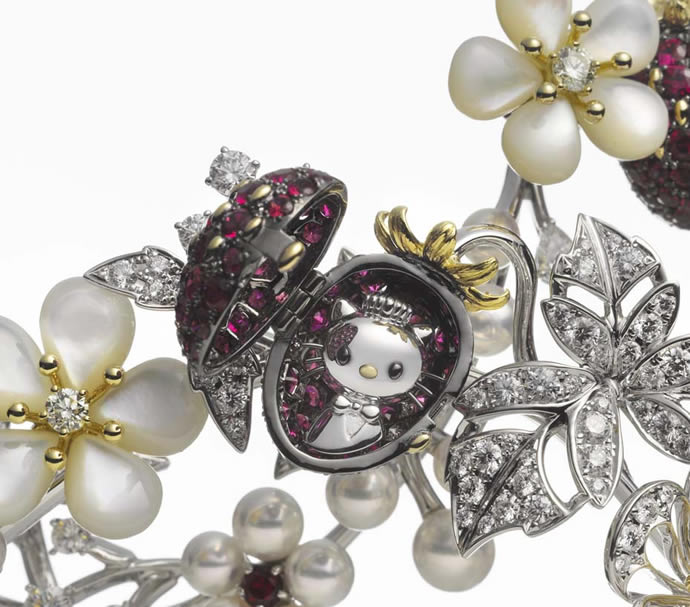 mikimoto-hello-kitty-tiara-3-1