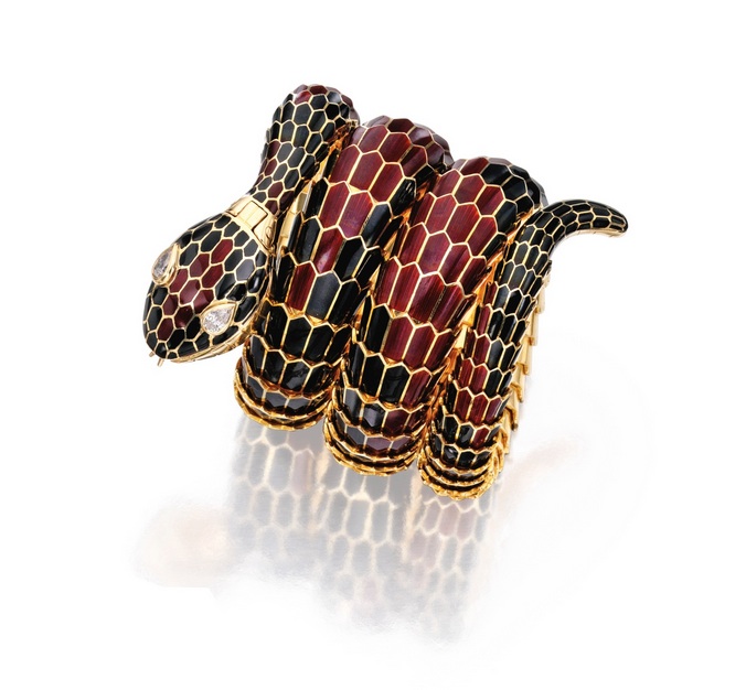 Bulgari yılan saat