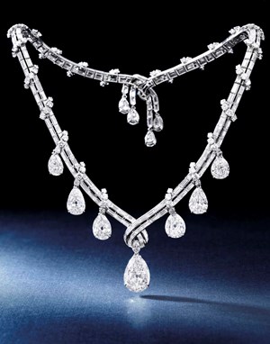 Bulgari Platin Kolye