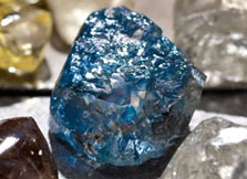 26 carat mavi elmas