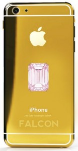 Pembe pırlantalı altın iPhone